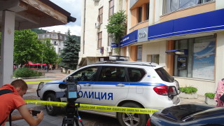 40 годишният мъж обрал вчера банков клон в Дупница е бивш