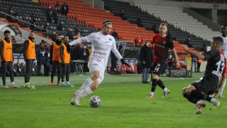 Страхил Попов е национал на България с 33 мача Бивш