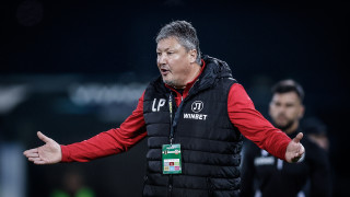 Човекът който преди повече от тридесет години доведе Любослав Пенев