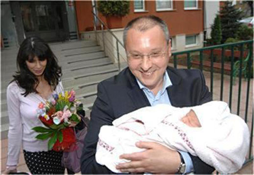 Станишев кръсти сина си 