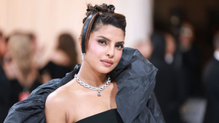 Откакто е майка на Приянка Чопра вече ѝ се налага