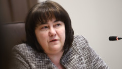Росица Велкова: Ако останем на удължителния бюджет, дефицитът ще е под 6.4%