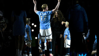 Полузащитникът на Наполи Кевин Де Бройне сравни подходите към работата