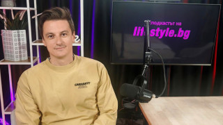 Освен като Филип от сериала Вяра надежда любов познаваме добре