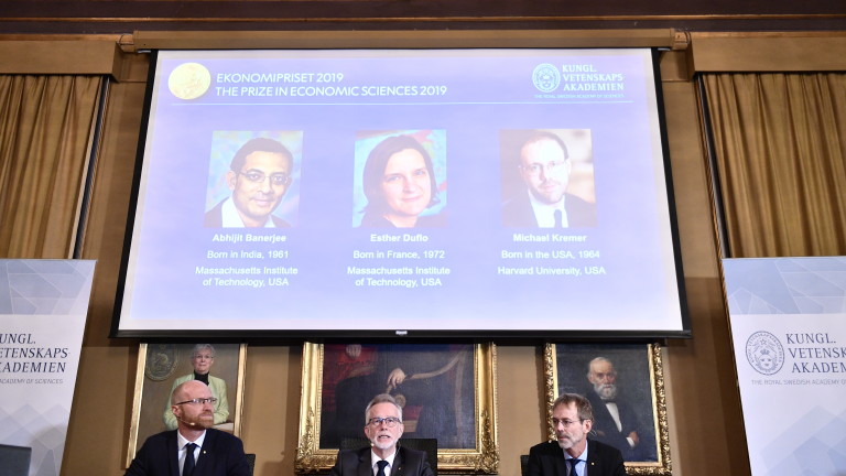 Трима печелят Нобела за икономика за експериментален подход към бедността