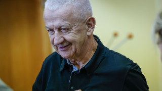 Босът на Локомотив Пловдив Христо Крушарски се срещна с представителите