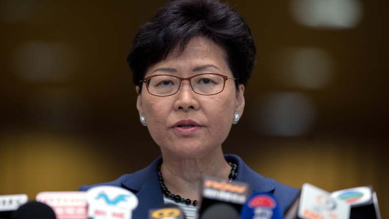 Ръководителката на Хонконг Кари Лам обяви, че няма да отмени