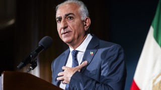 Синът на сваления шах на Иран Реза Пахлави настоя че