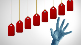 Техниките, с които компаниите по света "невидимо" вдигат цените