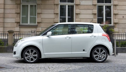 Suzuki с лимитирана серия Swift Black and White  