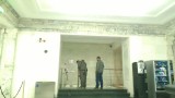 Караянчева пусна журналистите да седнат на дивани