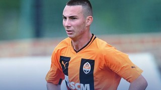 19 годишният украински футболист Александър Распутко който избяга от Шахтьор Донецк