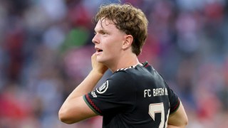 ПСВ Айндховен иска да привлече халфа на Байерн Паул Ванер