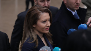 Председателят на Народното събрание Рая Назарян отказа да стане служебен