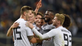 Германия разби с 3 0 Русия в контролна среща играна на