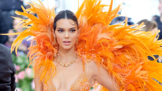 Защо всички нападнаха текилата Кендъл Дженър