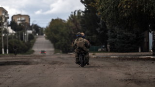 Украинските сили стабилно напредват в Херсонска област към 10 ноември