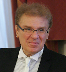 Васил Найденов: Да минеш от попа и рока в поп фолка е дупедавщина и въпрос на морал