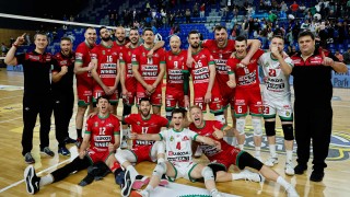 Нефтохимик започна отлично участието си в Купата на претендентите Момчетата на