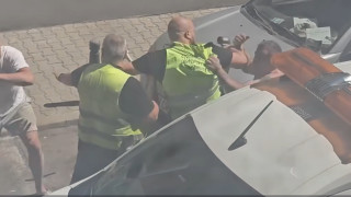 По отношение на това кой е започнал пръв динамиката