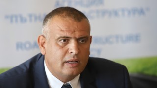 Под моста на АМ Струма отпадък няма Това заяви председателят