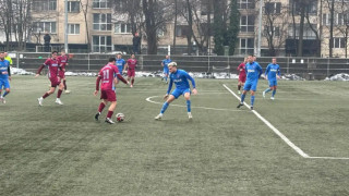 Струмска слава Радомир загуби с 2 3 от дублиращия отбор на