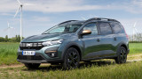  Тест драйв на Dacia Jogger и какъв брой рисково може да бъде едно бюджетно комби 