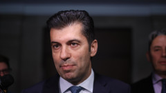 Кирил Петков: Натискат Васил Терзиев от две страни - от СОС и от държавата