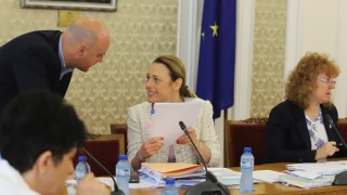 Да отпадне допълнителното възнаграждение за депутатите въведено по съображения на