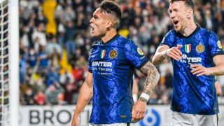 Нападателят на Интер Лаутаро Мартинес няма намерение да напуска