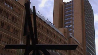 "Даймлер-Бенц" предлага преки инвестиции у нас