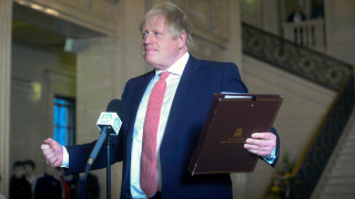 Британският премиер Борис Джонсън коментира пред БиБиСи и призова президента на