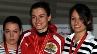 Десислава Балабанова остана извън финала на 10 метра пушка 