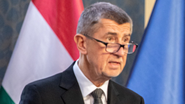 Чешкият премиер Андрей Бабиш предупреди, че скоро правителството може да