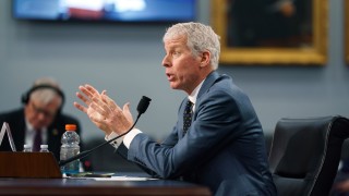 Министърът на енергетиката на САЩ Крис Райт призова останалите купувачи