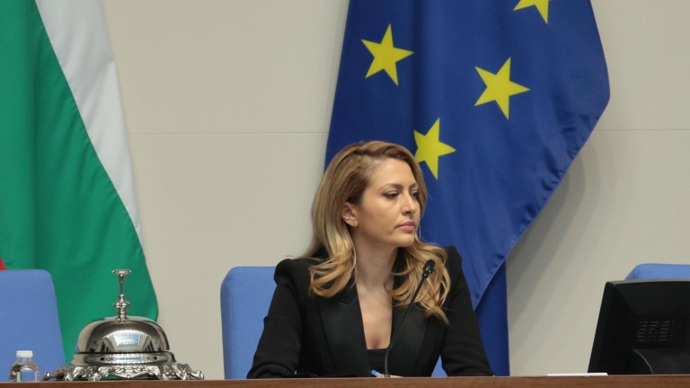 Рая Назярян разтърва нов скандал между Божанков и "Възраждане" в НС