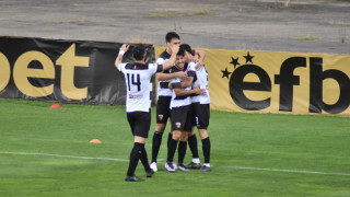 Спортно техническият щаб и всички футболисти на Локомотив Пловдив минаха през