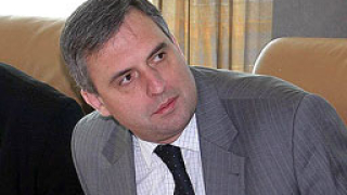 Калфин представя в Маями България като член на ЕС