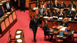 Бившият премиер на Италия Матео Ренци ще се отцепи от