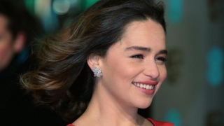 Емилия Кларк се изруси досущ като Денерис