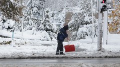 Северна Македония затвори ГКПП "Гюешево" за тирове заради лошото време