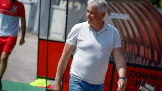 Старши треньорът на Локомотив София Стойчо Стоев направи неофициален дебют