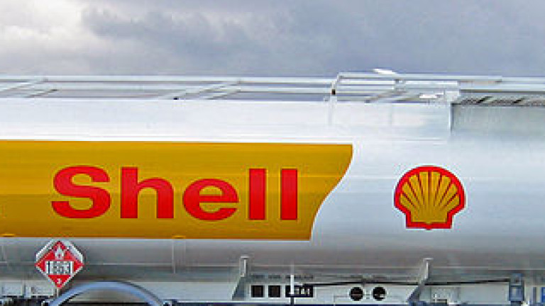 Нетната печалба на енергийния гигант Shell, отнасяща се към акционерите