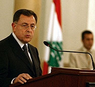 Ливанският премиер не приема оставките на петимата министри шиити