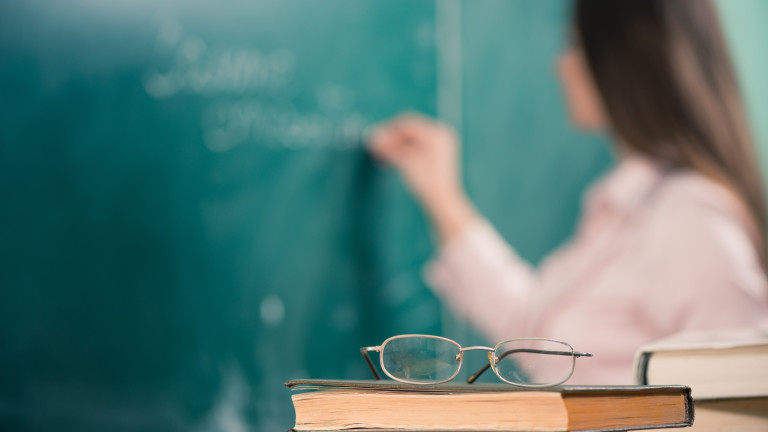 Европейската комисия обезпокоена от недостига на учители