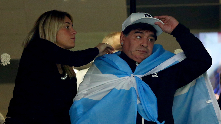 Марадона се обясни в любов на Меси и оплю селекционера на Аржентина