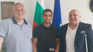 Вицепрезидентът на Българската федерация по джудо Даме Стойков е сред