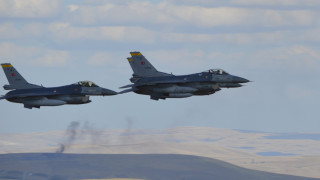 Илхам Алиев не изключва турските F-16 от защитата на страната си