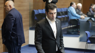 Съпредседателят на ПП ДБ Кирил Петков обвини лидера на ГЕРБ Бойко