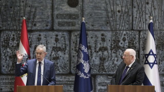 Австрия споделя отговорността за Холокоста Това заяви австрийският президент Александър